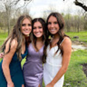 Meet your Posher, Mackenzie